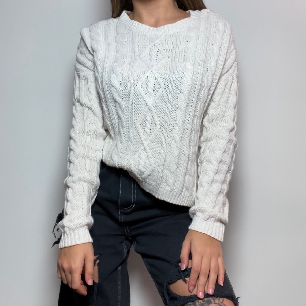 White Basic Sweater - image 1